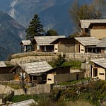 Songtsm Travel Hotel Jiuzhai / Thinking Design